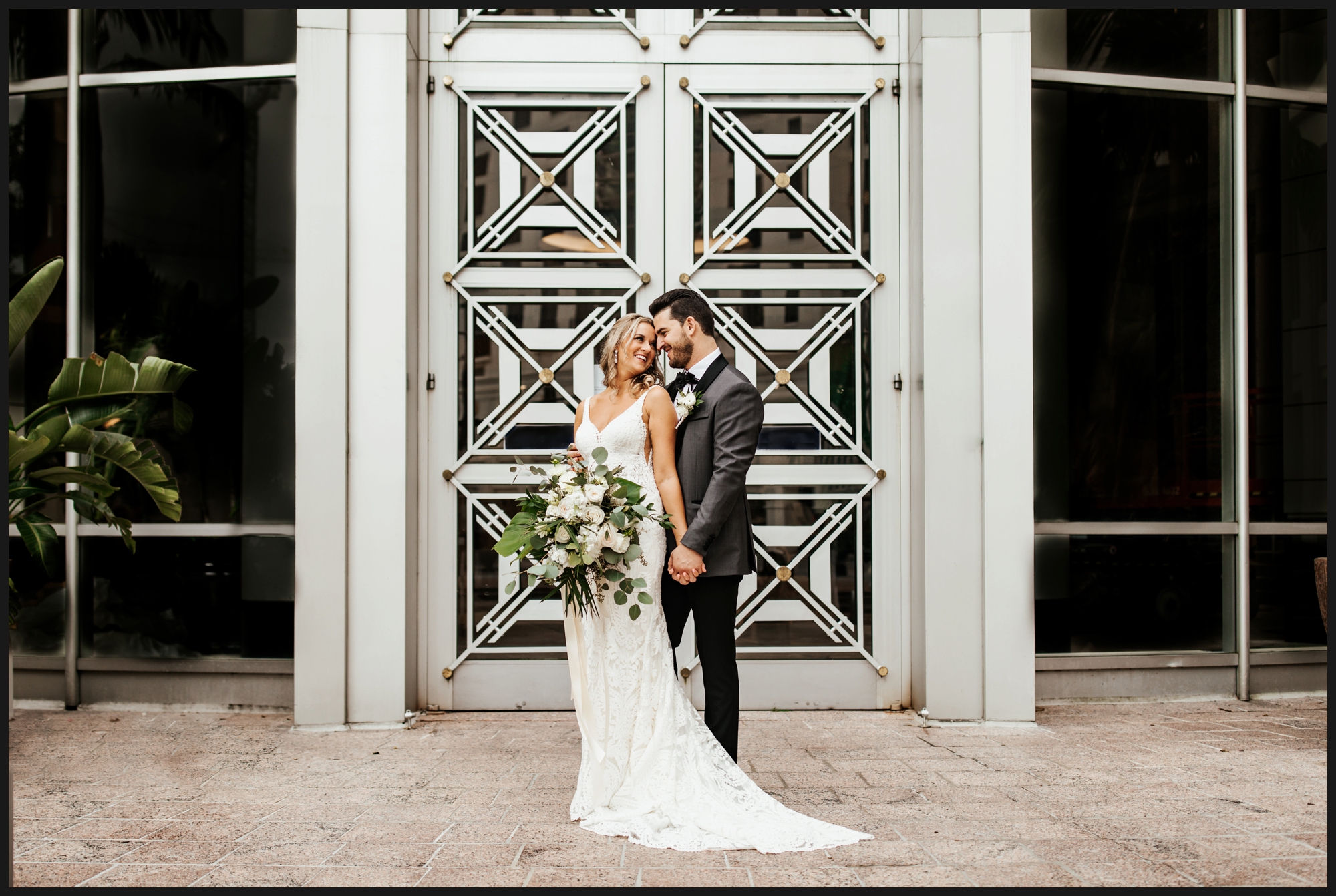 Orlando-Wedding-Photographer-destination-wedding-photographer-florida-wedding-photographer-hawaii-wedding-photographer_0404.jpg