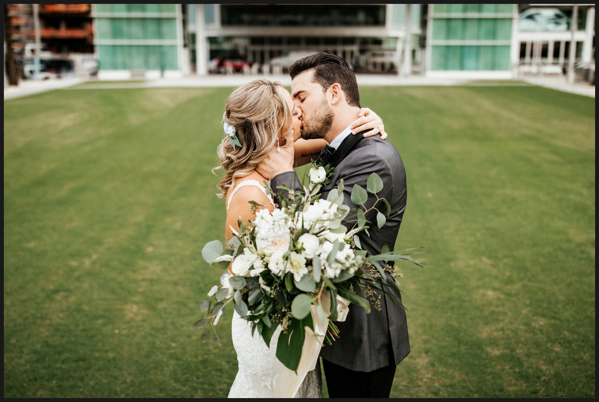 Orlando-Wedding-Photographer-destination-wedding-photographer-florida-wedding-photographer-hawaii-wedding-photographer_0417.jpg